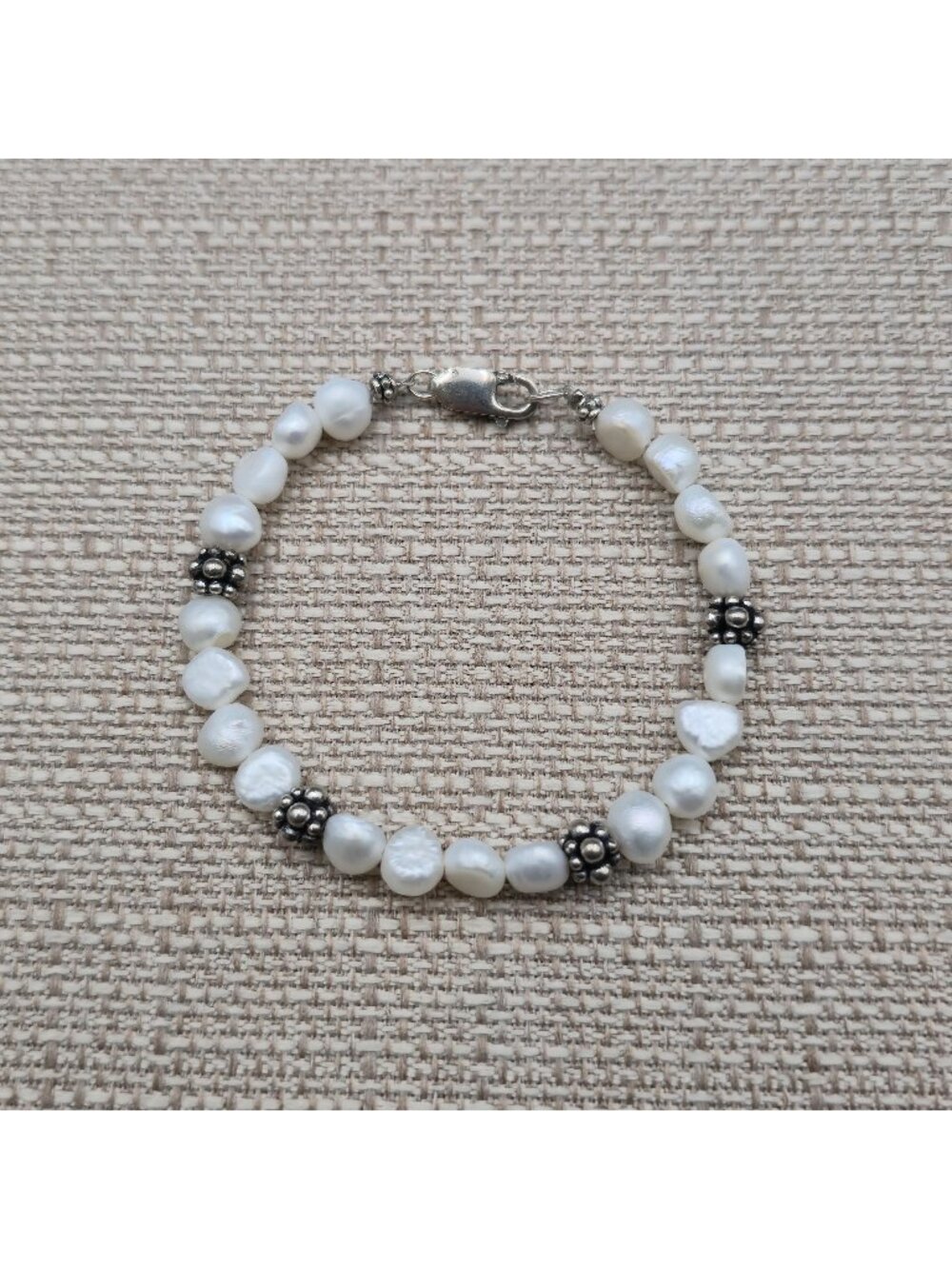 7 Inch Sterling Silver White Freshwater Pearl Bali Bead Bracelet B1374
